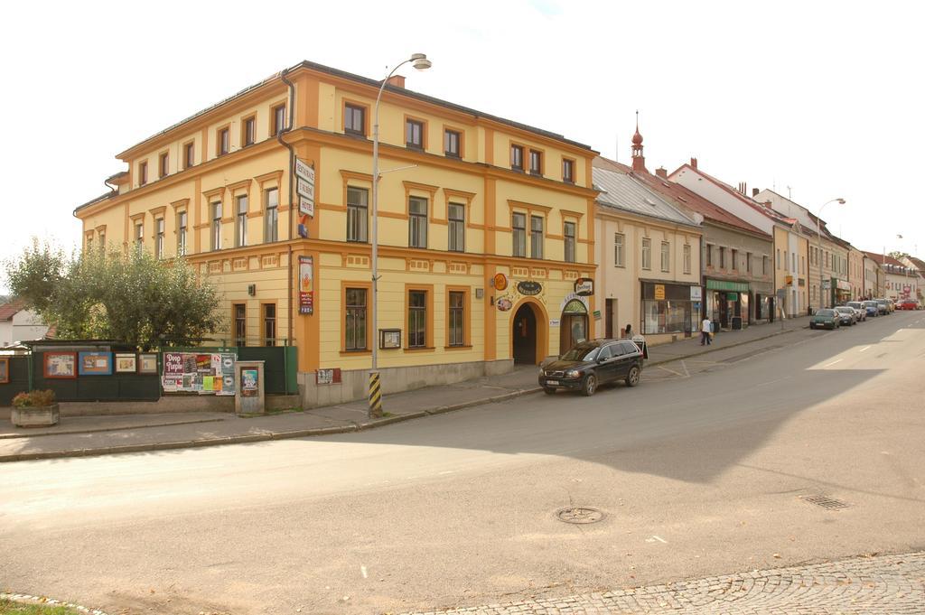 Penzion "U Kubinu" Pribyslav Екстер'єр фото